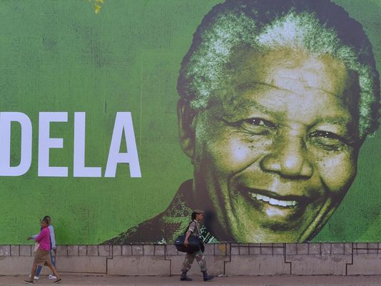 South African scholar at Stanford questions Mandela statues