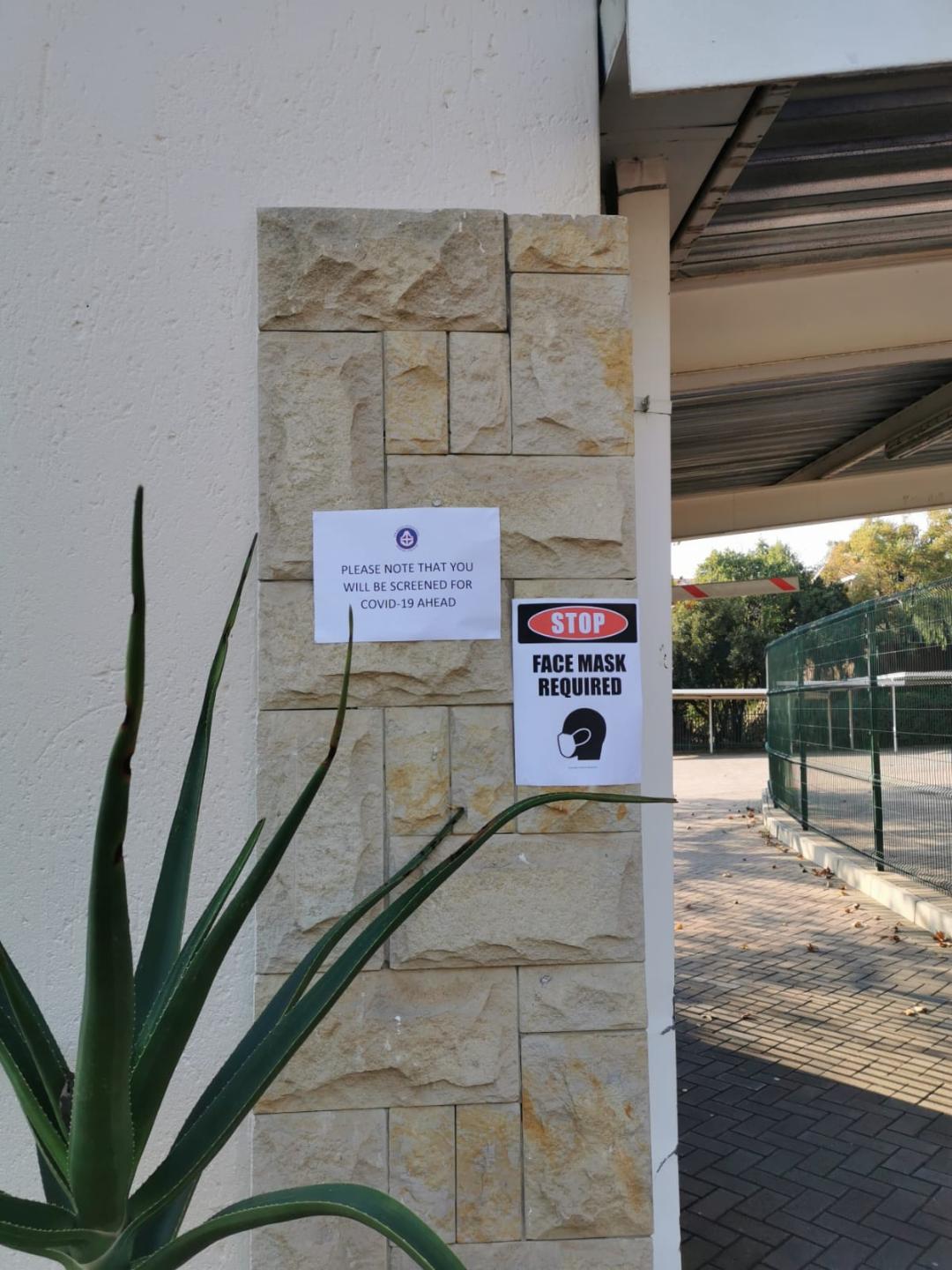 Teachers at Fourways High School honour school Covid-19 leadership